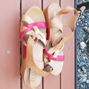 Chocolate blueberry beige sandals